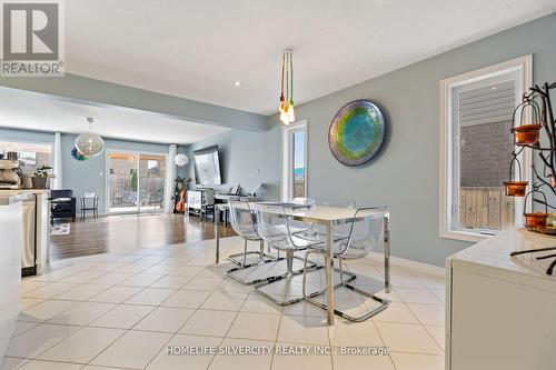 1831 Reilly Walk, London, ON - Indoor Photo Showing Dining Room