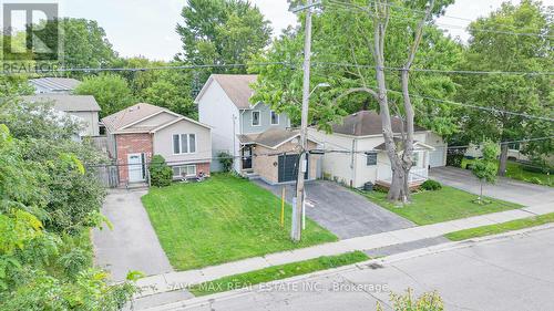 134 Chesley Avenue, London, ON - Outdoor With Facade