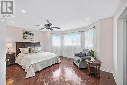 18 Vellore Woods Boulevard, Vaughan (Vellore Village), ON - Indoor Photo Showing Bedroom