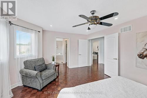 18 Vellore Woods Boulevard, Vaughan (Vellore Village), ON - Indoor Photo Showing Bedroom