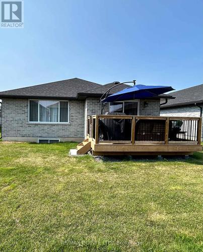 116 Hastings Park Drive S, Belleville, ON - Outdoor