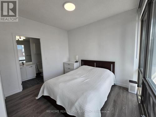 #2808 - 832 Bay Street, Toronto (Bay Street Corridor), ON - Indoor Photo Showing Bedroom