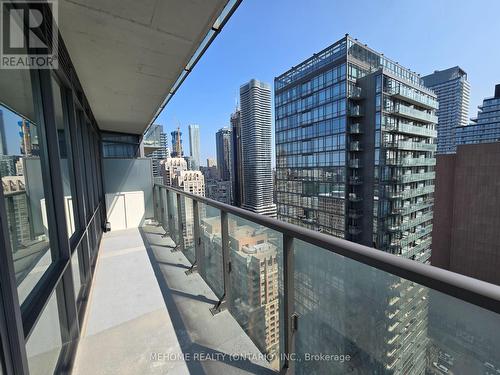 #2808 - 832 Bay Street, Toronto (Bay Street Corridor), ON - Outdoor