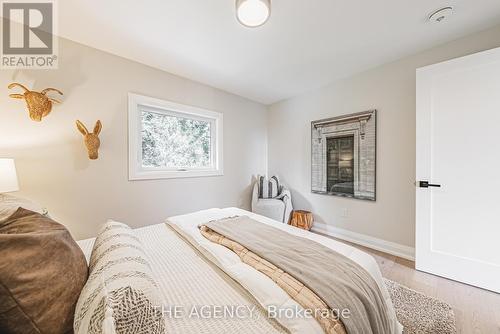 533 Woodland Avenue, Burlington (Brant), ON - Indoor Photo Showing Bedroom