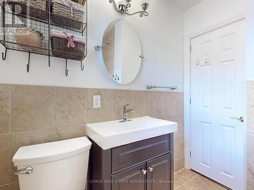 534 Pinegrove Road, Oakville (Bronte East), ON - Indoor Photo Showing Bathroom