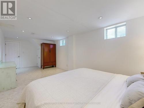 534 Pinegrove Road, Oakville (Bronte East), ON - Indoor Photo Showing Bedroom