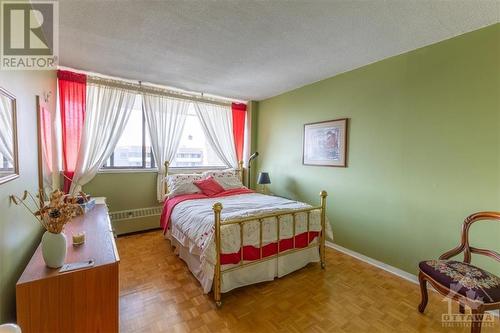 505 St Laurent Boulevard Unit#652, Ottawa, ON - Indoor Photo Showing Bedroom