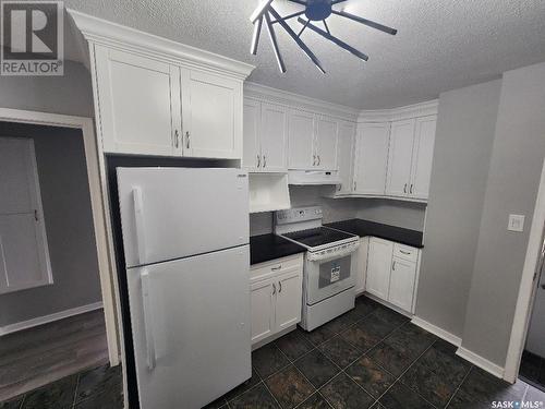 1845 Montreal Street, Regina, SK - Indoor Photo Showing Kitchen