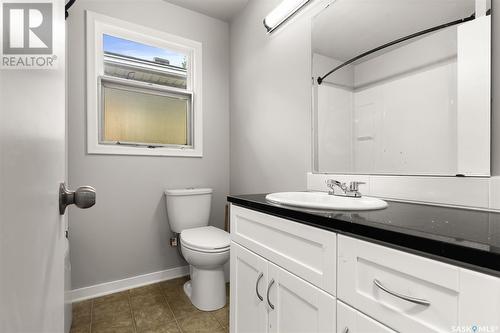 1845 Montreal Street, Regina, SK - Indoor Photo Showing Bathroom