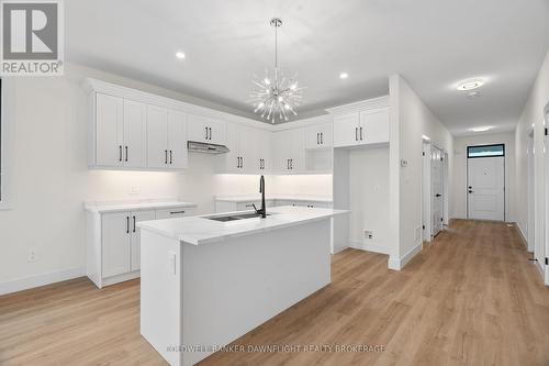 171 Greene Street, South Huron (Exeter), ON - Indoor Photo Showing Kitchen With Double Sink