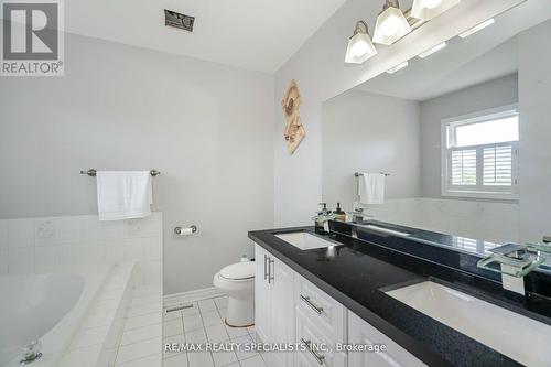 32 Rainforest Drive, Brampton (Sandringham-Wellington), ON - Indoor Photo Showing Bathroom