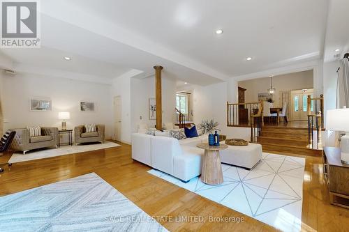 17284 The Gore Road, Caledon (Caledon East), ON - Indoor Photo Showing Living Room