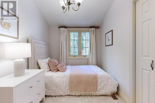 17284 The Gore Road, Caledon (Caledon East), ON - Indoor Photo Showing Bedroom