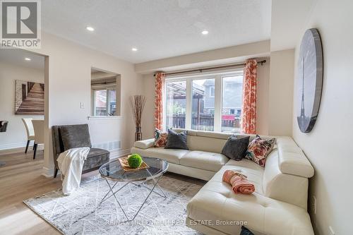 41 Lathbury Street, Brampton, ON - Indoor Photo Showing Living Room