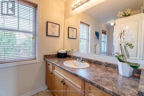 41 Lathbury Street, Brampton, ON - Indoor Photo Showing Bathroom