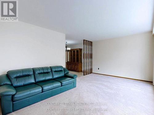 34 Camperdown Avenue, Toronto (Kingsview Village-The Westway), ON - Indoor Photo Showing Living Room