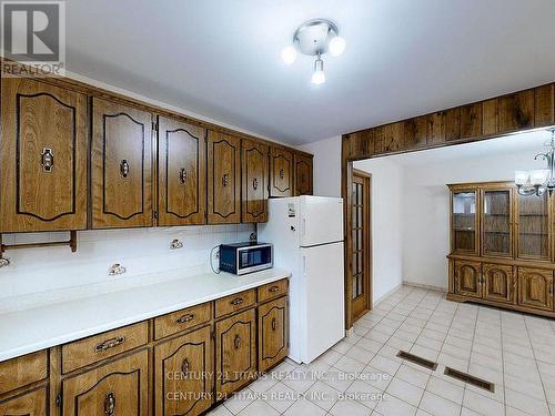 34 Camperdown Avenue, Toronto (Kingsview Village-The Westway), ON - Indoor Photo Showing Kitchen