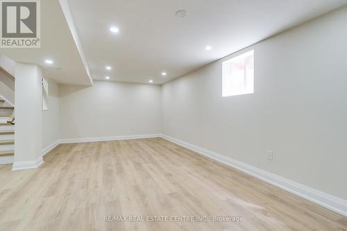 902 Kowal Drive, Mississauga (Lorne Park), ON - Indoor Photo Showing Other Room