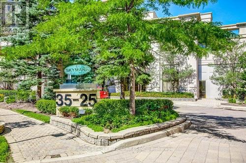 1824 - 25 Kingsbridge Garden Circle, Mississauga (Hurontario), ON - Outdoor