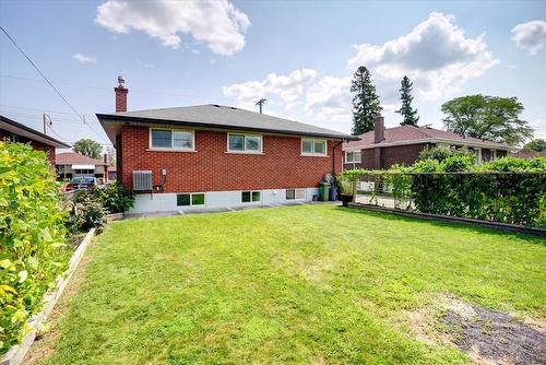 112 Sunrise Drive, Hamilton, ON - Outdoor