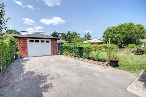 112 Sunrise Drive, Hamilton, ON - Outdoor