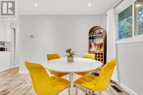 6 Rossford Crescent, Kitchener, ON - Indoor Photo Showing Dining Room