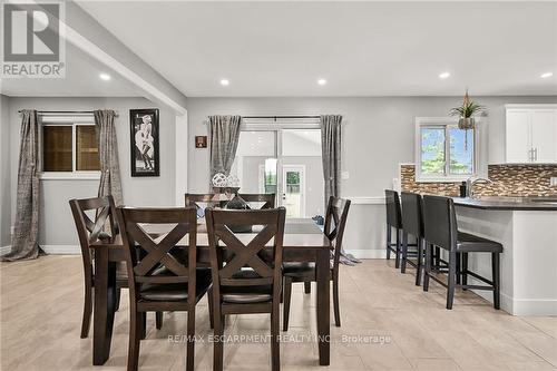 3191 Kirk Road, Hamilton, ON - Indoor Photo Showing Dining Room