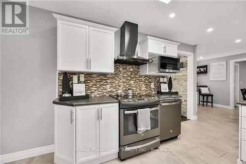 3191 Kirk Road, Hamilton, ON - Indoor Photo Showing Kitchen