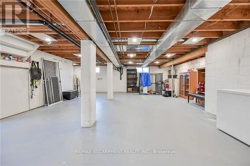 3191 Kirk Road, Hamilton, ON - Indoor Photo Showing Basement