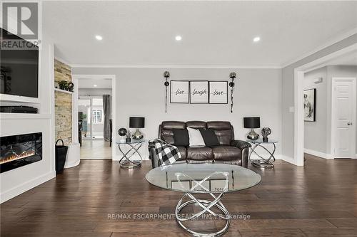 3191 Kirk Road, Hamilton, ON - Indoor Photo Showing Living Room With Fireplace