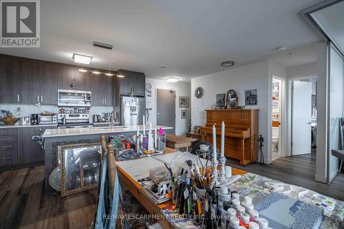 506 - 467 Charlton Avenue E, Hamilton (Stinson), ON - Indoor Photo Showing Kitchen