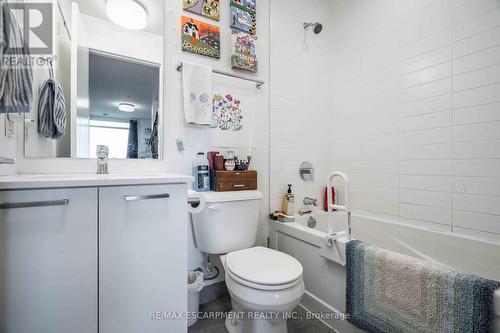 506 - 467 Charlton Avenue E, Hamilton (Stinson), ON - Indoor Photo Showing Bathroom