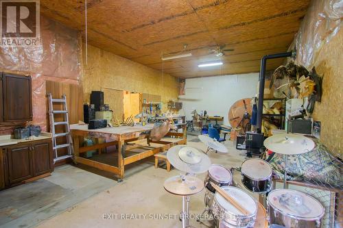 1322 River Road, Kawartha Lakes, ON - Indoor Photo Showing Basement