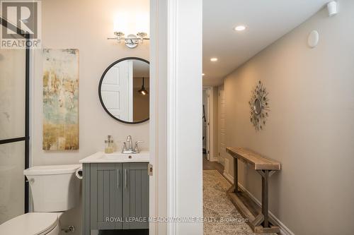 536 Laking Terrace, Milton (Clarke), ON - Indoor Photo Showing Bathroom