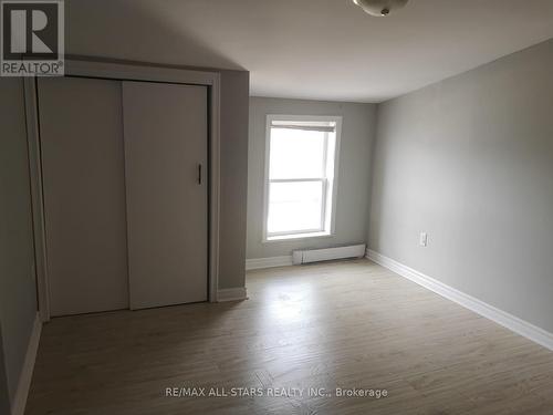 12 Glenelg Street W, Kawartha Lakes (Lindsay), ON - Indoor Photo Showing Other Room