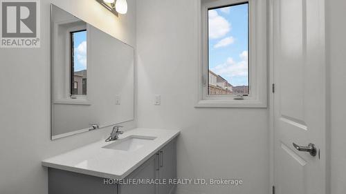 9 Primrose Heights, Adjala-Tosorontio, ON - Indoor Photo Showing Bathroom