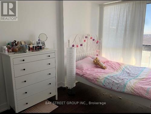 5408 - 7 Grenville Street, Toronto, ON - Indoor Photo Showing Bedroom