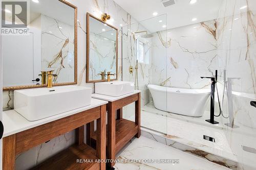 602 Jennifer Crescent, Burlington (Roseland), ON - Indoor Photo Showing Bathroom