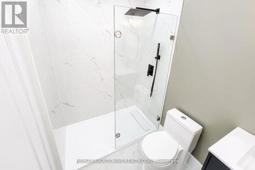 602 Jennifer Crescent, Burlington (Roseland), ON - Indoor Photo Showing Bathroom