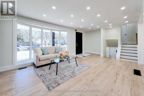 602 Jennifer Crescent, Burlington (Roseland), ON - Indoor Photo Showing Living Room