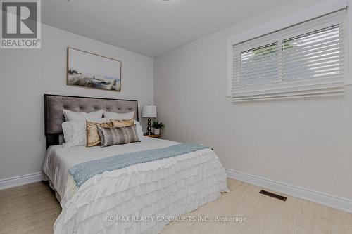 39 Seaborn Road, Brampton (Madoc), ON - Indoor Photo Showing Bedroom