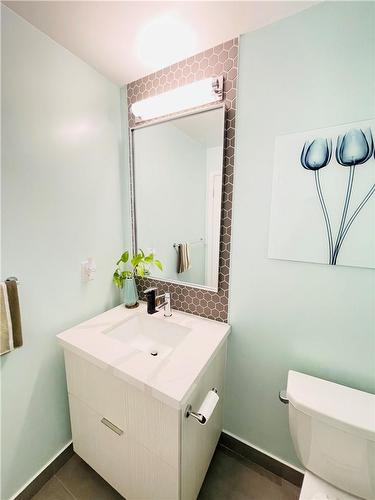 2530 Eglinton Avenue W|Unit #109, Mississauga, ON - Indoor Photo Showing Bathroom