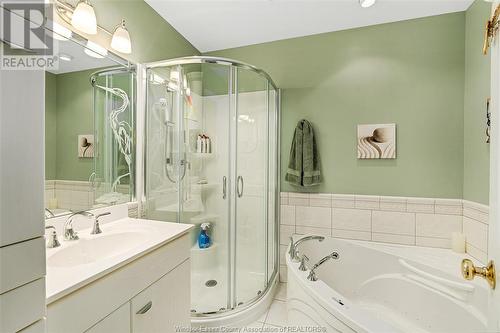 1354 Blue Heron, Windsor, ON - Indoor Photo Showing Bathroom