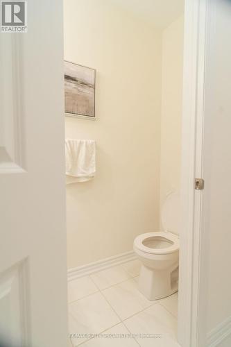 16 Macklin Street, Brantford, ON - Indoor Photo Showing Bathroom