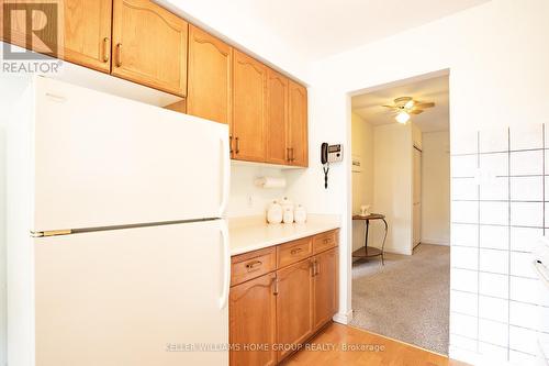 8 Chadwick Avenue, Guelph (Central West), ON - Indoor Photo Showing Kitchen