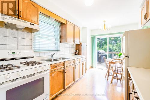 8 Chadwick Avenue, Guelph (Central West), ON - Indoor Photo Showing Kitchen With Double Sink