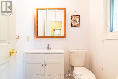 8 Chadwick Avenue, Guelph (Central West), ON - Indoor Photo Showing Bathroom