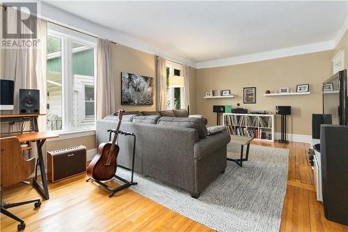 39 North Street, Moncton, NB - Indoor Photo Showing Living Room