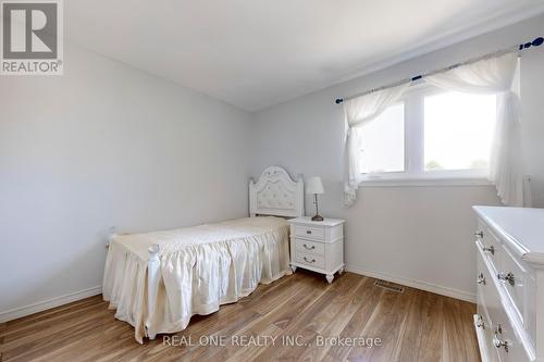 54 Bonis Avenue, Toronto (Tam O'Shanter-Sullivan), ON - Indoor Photo Showing Bedroom