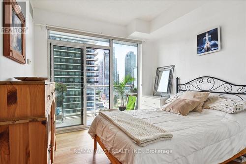 1504 - 56 Annie Craig Drive, Toronto (Mimico), ON - Indoor Photo Showing Bedroom